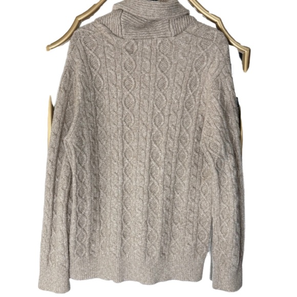 American Eagle Cable Knit Cardigan Sweater Beige Large Unisex - Picture 6 of 6